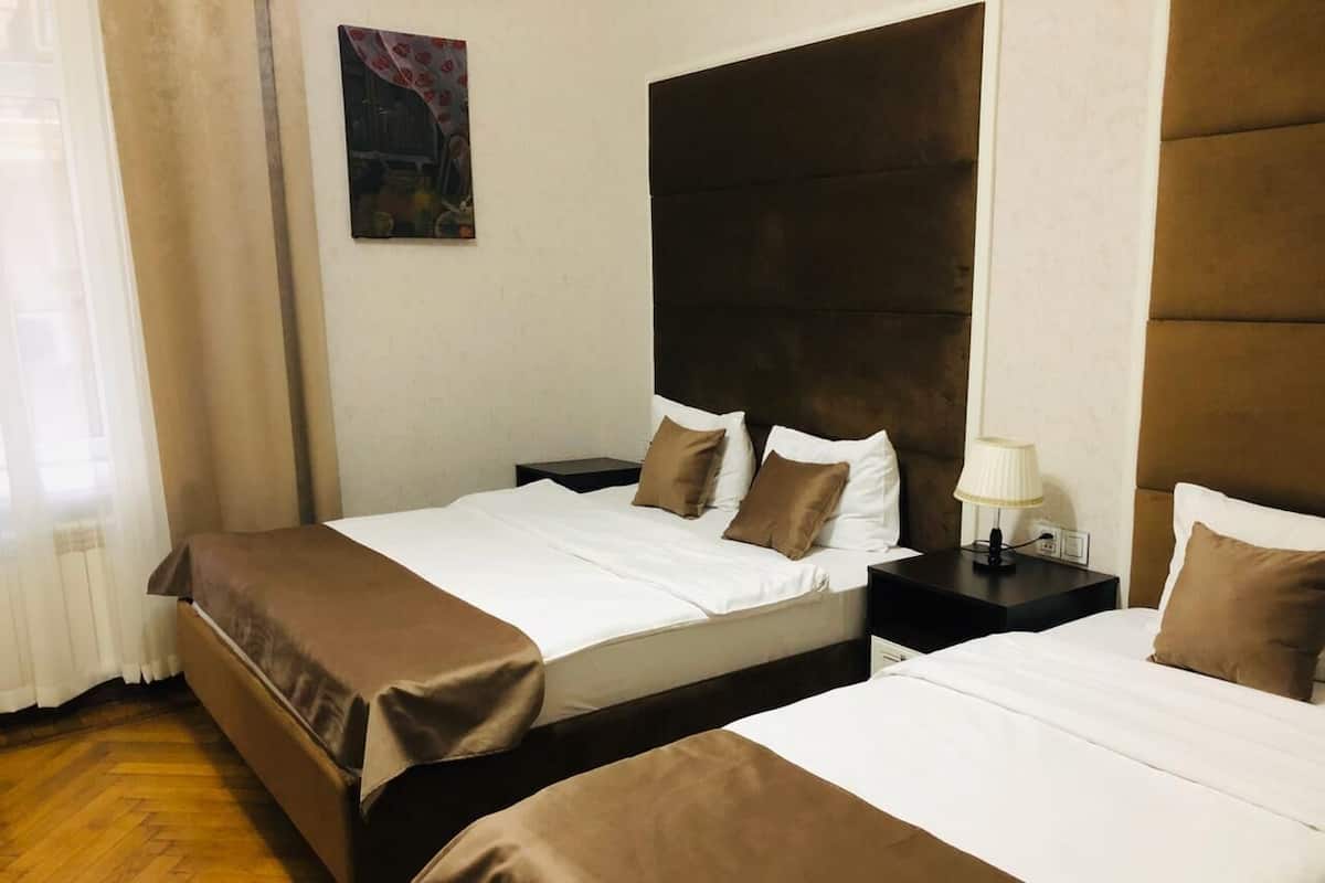 Family Room | 1 bedroom, free WiFi