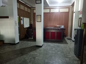 Exterior - Hotel Matahari (Surakarta)