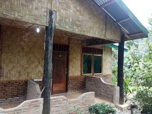 Standaard kamer (River Side) | Een bureau