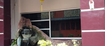First Inn Hotel