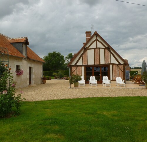 Gite la Bournillière proche ZOO de BEAUVAL, Châteaux de la Loire