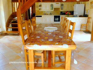 تناول الطعام