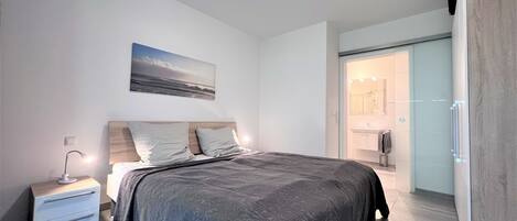 1 habitación, cuna de viaje y wifi gratis