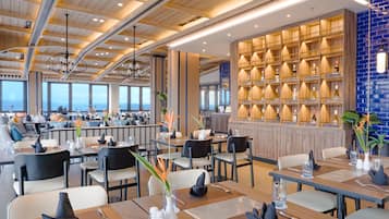 2 restaurants, breakfast, lunch, dinner served; international cuisine