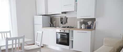 Căn hộ, 2 phòng ngủ | Bếp riêng | Tủ lạnh, bếp nấu, dụng cụ nấu nướng/bát dĩa/dao nĩa