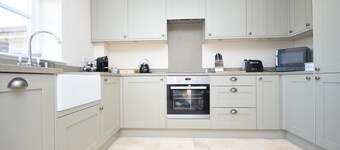 The Parlor, Emsworth - en ladugårdsomvandling som rymmer 6 gäster i 3 sovrum