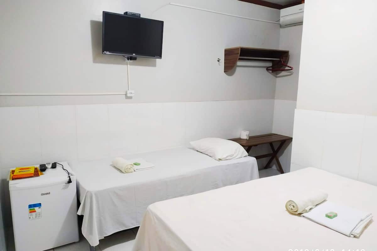 Habitación triple estándar | Minibar y wifi gratis