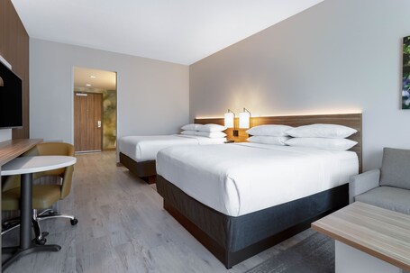 Wyndham Garden Orlando Universal I Drive - Image 18