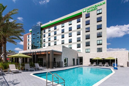 Wyndham Garden Orlando Universal I Drive - Image 14