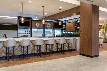 Wyndham Garden Orlando Universal I Drive - Image 6