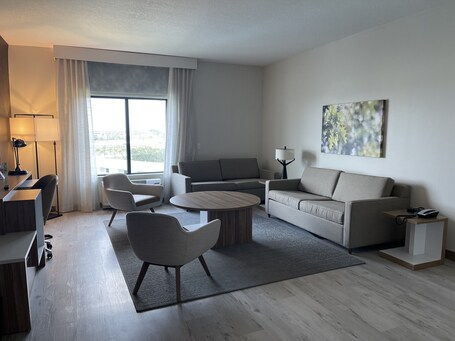 Wyndham Garden Orlando Universal I Drive - Image 27