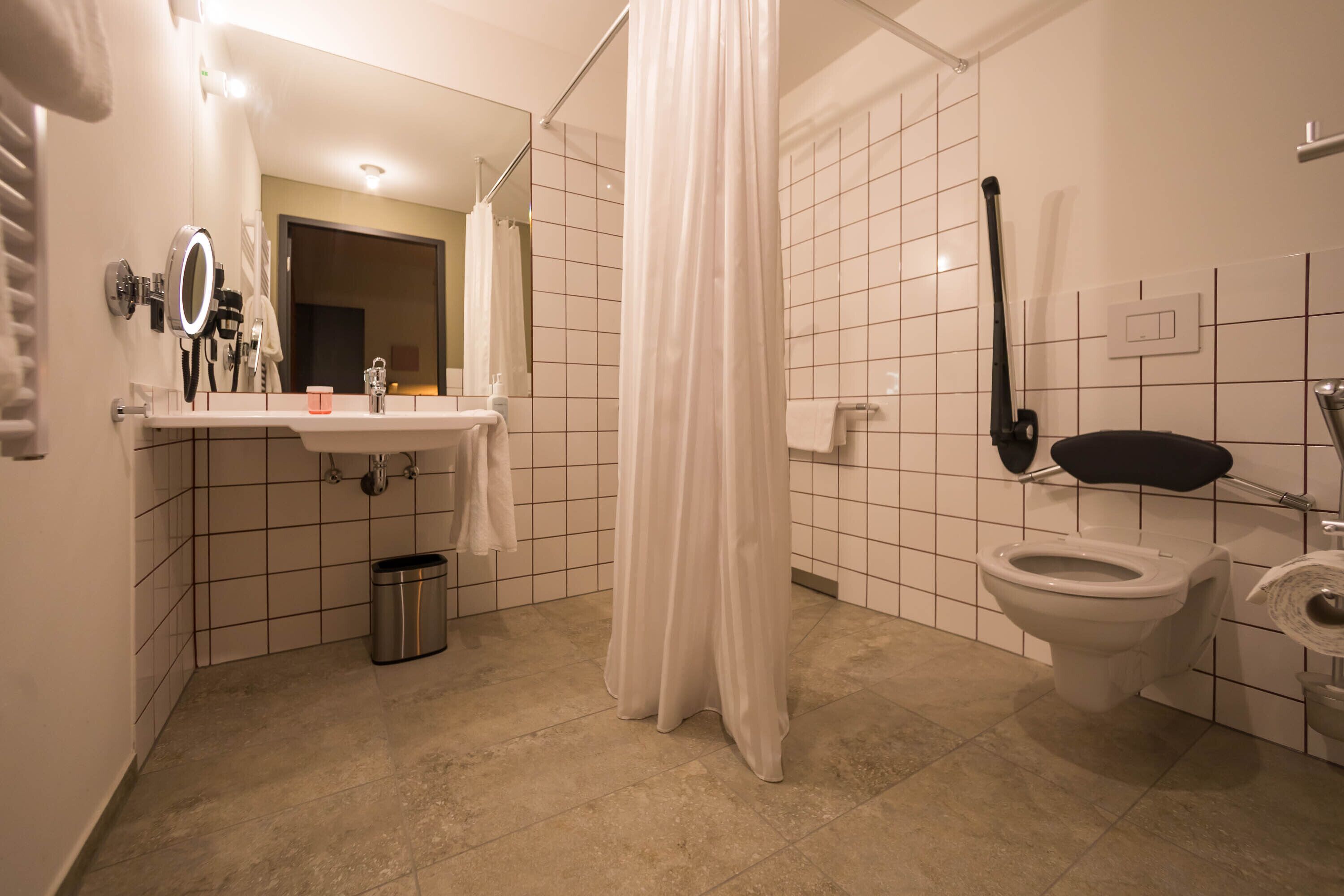 comfort double room | bathroom | shower, eco-friendly toiletries, hair dryer, towels