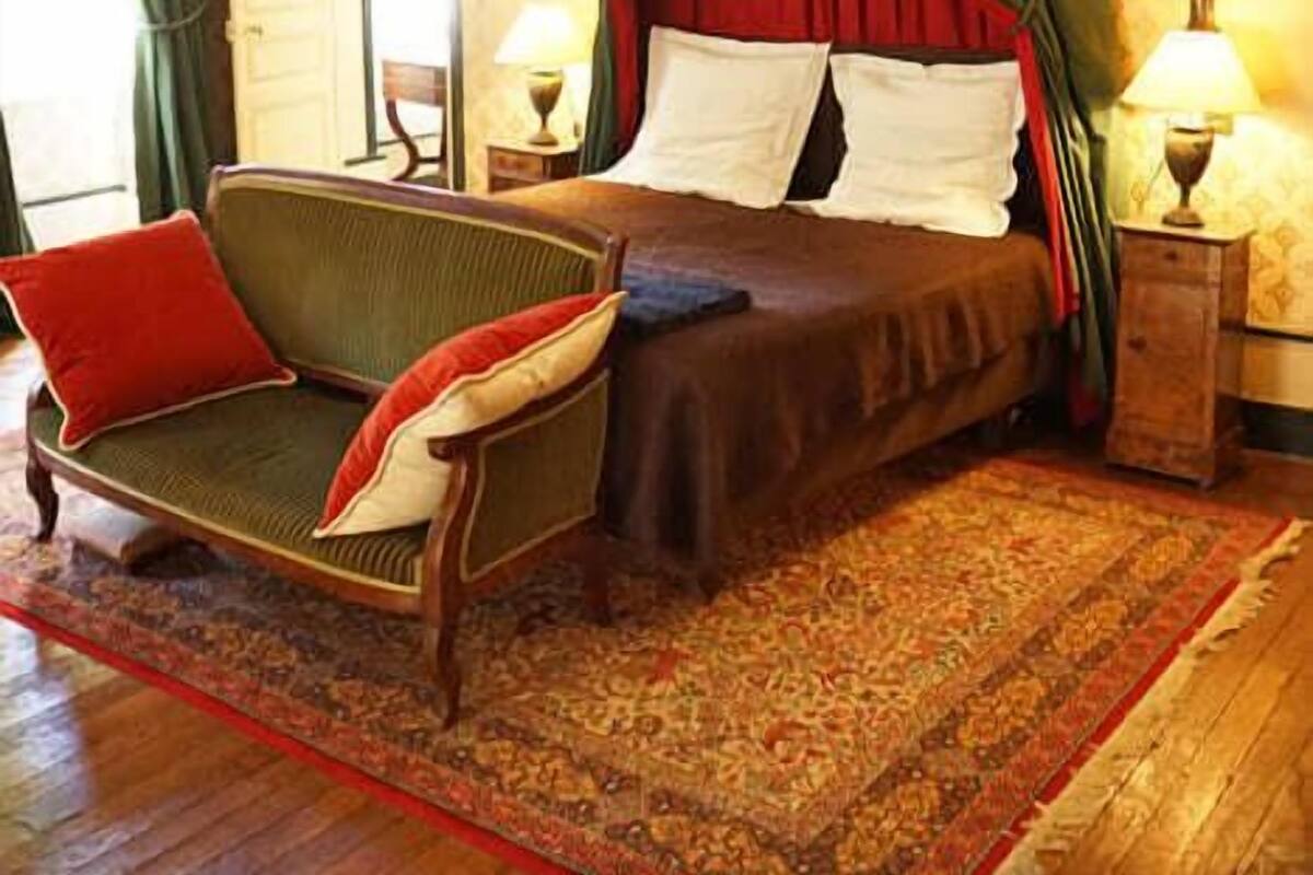 Double or Twin Room (Monsieur) | Premium bedding, blackout curtains, free cots/infant beds, free WiFi