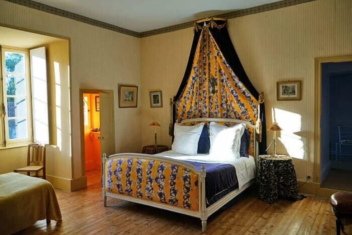 Double Room (La Tour) | Premium bedding, blackout curtains, free cots/infant beds, free WiFi