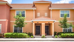 Unclassified image, 3 of 23, button - Paradise Palms-ru1074 (Kissimmee)
