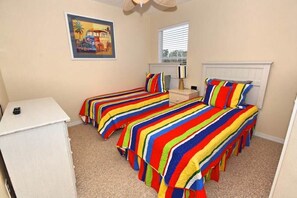 7 quartos, Wi-Fi de cortesia, roupa de cama