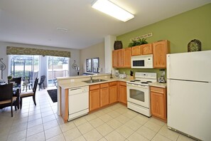 大型冰箱、洗碗機