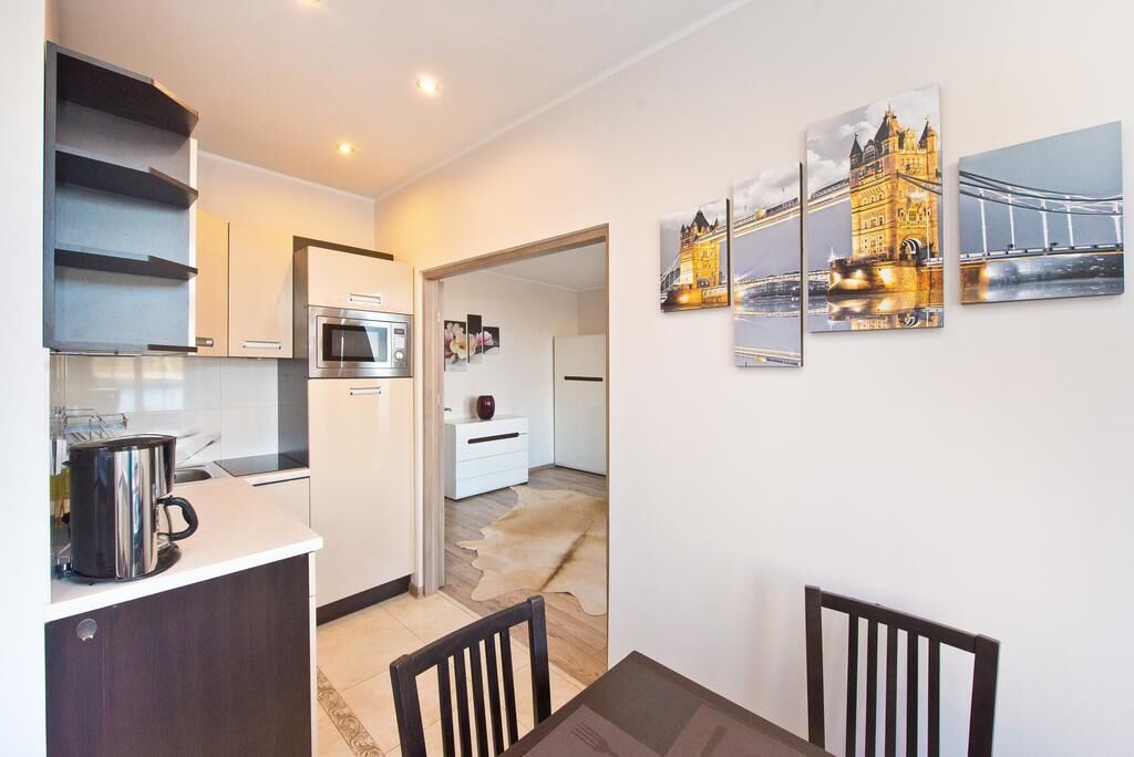 アパートメント | 専用簡易キッチン | 大型冷蔵庫、電 子レンジ、コンロ、食器洗い機