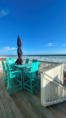 BUILT ON THE SAND! STEP OUT UR BACK DOOR ONTO YOUR OWN EXCLUSIVE PRIVATE BEACH!