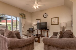 別墅 (4 Bedrooms) | 客廳 | 電視