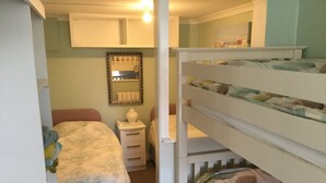 Family Room (with Private External Bathroom) - Apps B&B (Bournemouth)