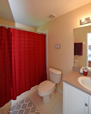 Villa (3 Bedrooms) | Bathroom