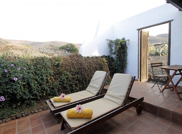 Outdoor dining - Casa de vacaciones El Lagarto (Mácher)