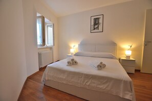 3 Schlafzimmer, Bügeleisen/Bügelbrett, kostenloses WLAN, Bettwäsche