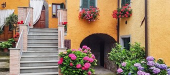  Authentic traditional Italy! Mountain views, own pool, WIFI, village