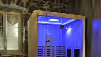 Sauna, spa tub, massages