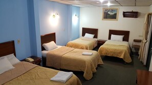 Family Room, Multiple Beds | Individually decorated, individually furnished, desk, blackout drapes - Hotel España (Cuenca)