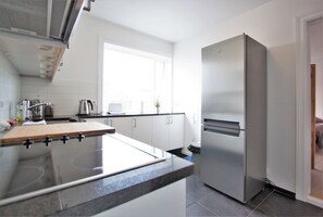 Fridge, microwave, oven, stovetop - Located in downtown Reykjavik, only 200-meter walking distance from the main street Laugavegur (Reykjavik)