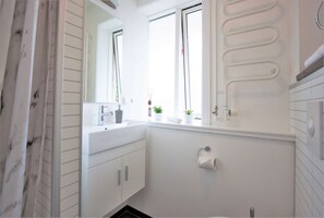Een douche, een haardroger