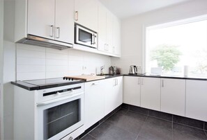 Fridge, microwave, oven, stovetop - Located in downtown Reykjavik, only 200-meter walking distance from the main street Laugavegur (Reykjavik)
