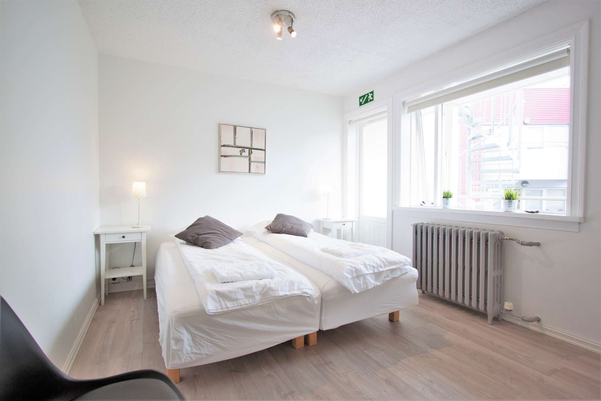 2 bedrooms, WiFi, bed sheets