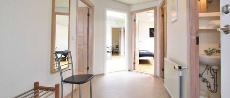 4 habitaciones, wifi y ropa de cama