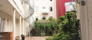 Interior - Located in downtown Reykjavik, only 200-meter walking distance from the main street Laugavegur (Reykjavik)