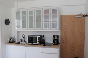 Interior - Located in downtown Reykjavik, on the corner of Laugavegur and Skólavörðustígur. (Reykjavík)