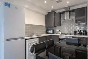 Private kitchen - Approved Serviced Apartments Liverpool (Liverpool)