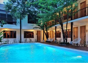 Piscina externa