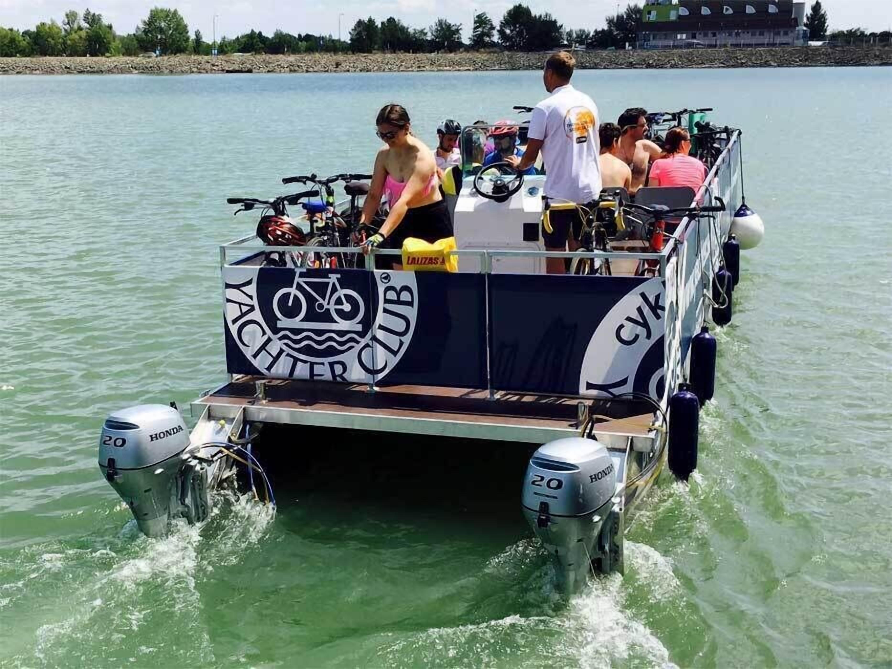 Photo - YACHTER CLUB Modrá Čajka