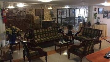 Sala de estar en el lobby