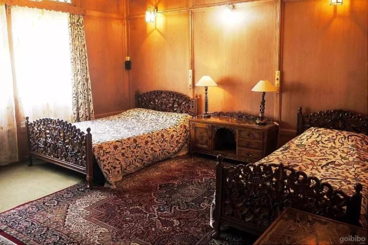 Quarto casal executivo | Roupas de cama premium, edredons de pluma