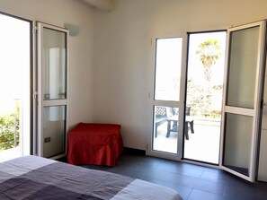 2 sovrum och sängkläder