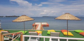 On the beach, white sand - Siz İnn Otel (Urla)