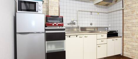 Private Vacation Home | Private kitchenette | Fridge, microwave, stovetop, electric kettle