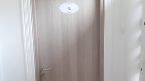 Nicht klassifiziertes Bild, 2 von 26, Schaltfläche