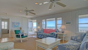 Unclassified image, 2 of 32, button - Vance Cottage (Atlantic Beach)
