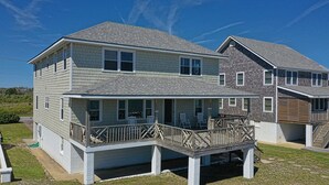 Unclassified image, 3 of 32, button - Vance Cottage (Atlantic Beach)