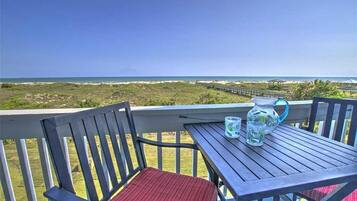 Condo, 2 Bedrooms | Balcony